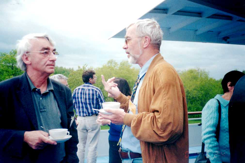 HH.jpg (57748 bytes)