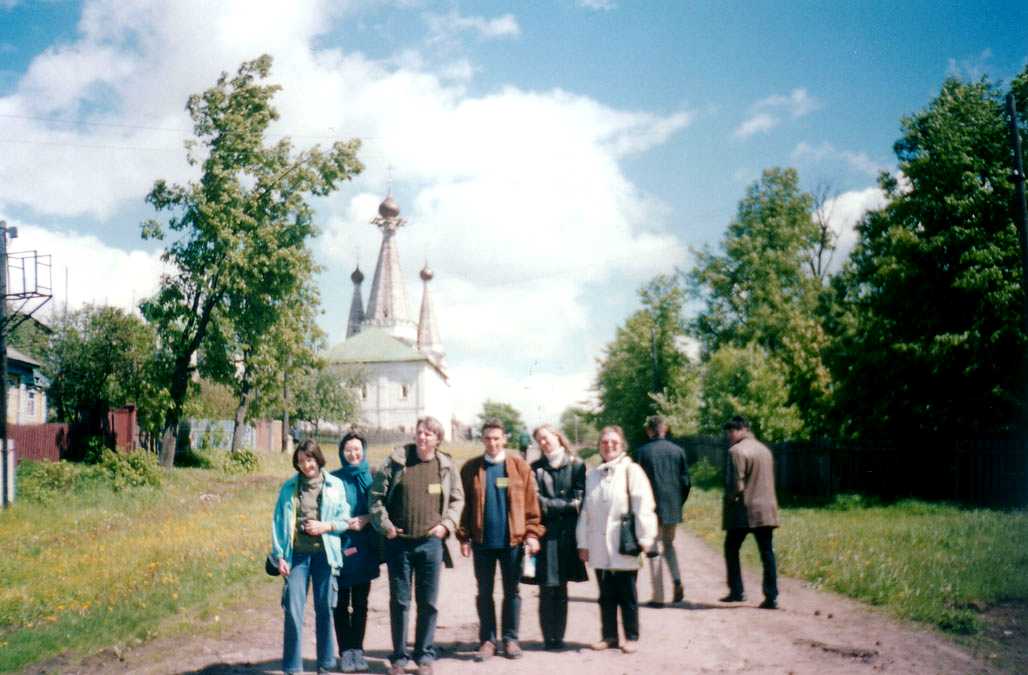 Juglich.jpg (74154 bytes)