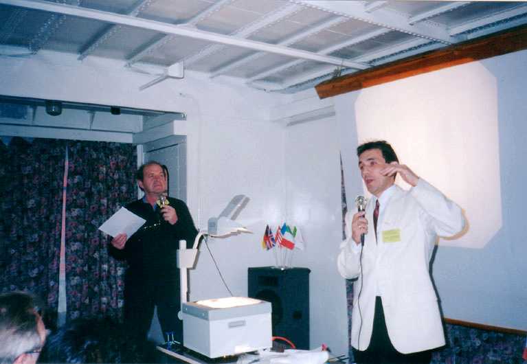 SMS01.jpg (35073 bytes)