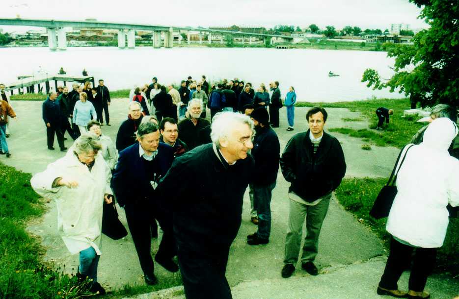 Kostroma2a.jpg (68375 bytes)