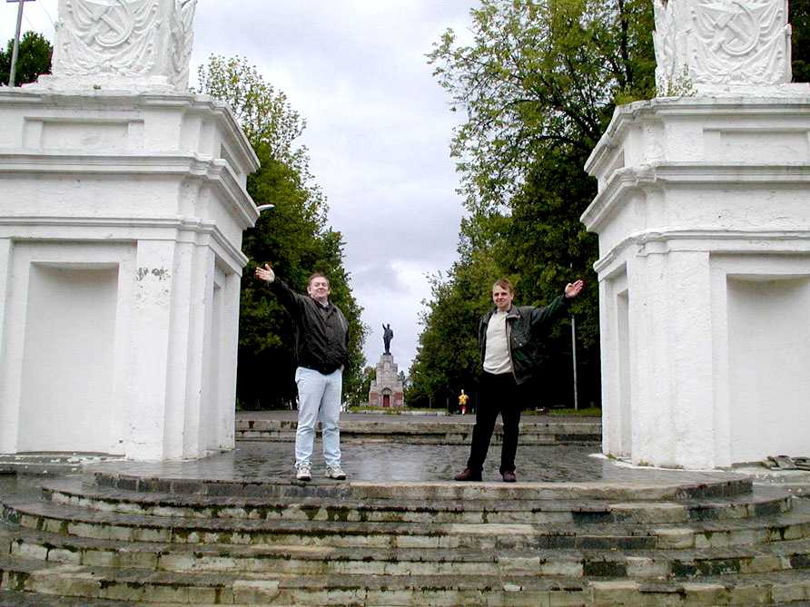 Ryzhov13.jpg (82835 bytes)