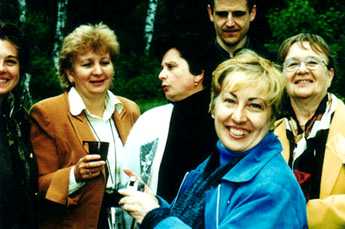 Luda and01a.jpg (14454 bytes)