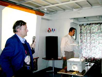 Binder3a.jpg (17471 bytes)