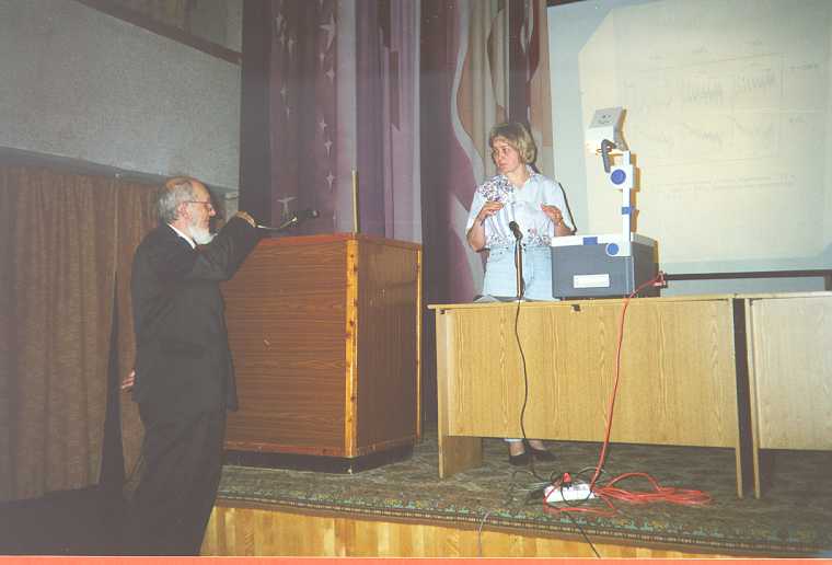 d22.jpg (30751 bytes)