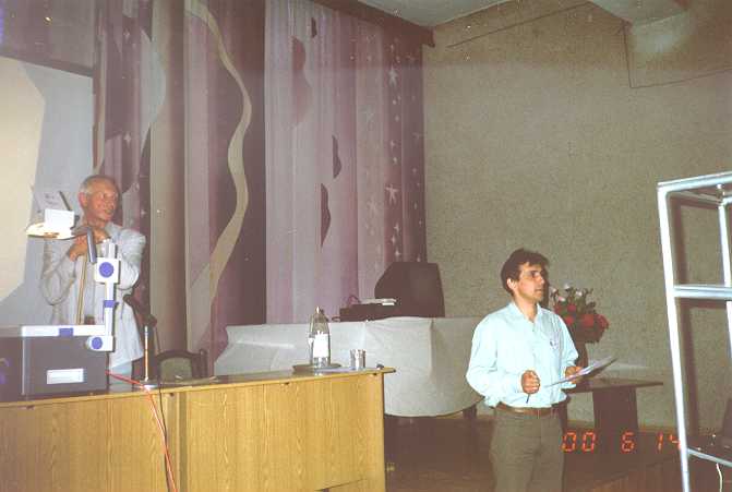 d9.jpg (24871 bytes)