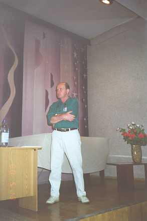 ve10.jpg (14368 bytes)