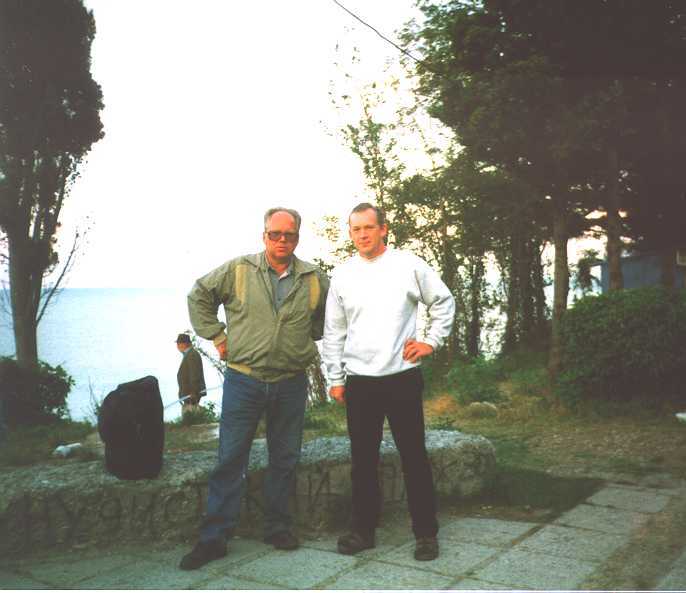 pro4.jpg (36537 bytes)