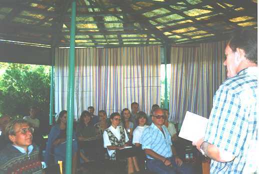 z6.jpg (26464 bytes)