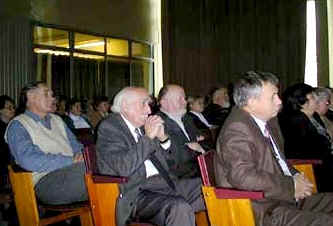 Photo213.jpg (11634 bytes)